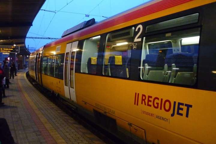 Чехи хочуть запустити потяг до українського міста