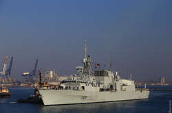  Два кораблі НАТО зайшли в порт Одеси