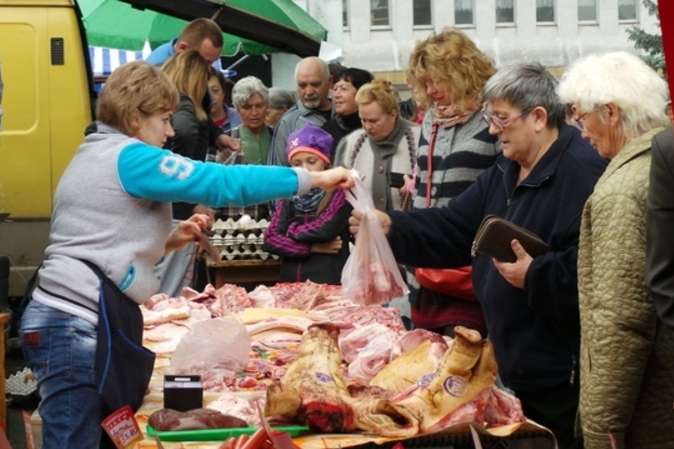 У Києві пройдуть ярмарки: де купити свіже м'ясо і найкращі овочі (адреси)
