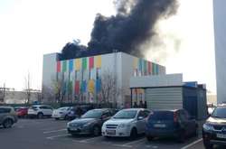 Пожежа у бізнес-центра на Харківському шосе