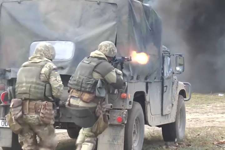 Окупанти збільшили число обстрілів на Донбасі: двоє військових загинули, двоє поранені