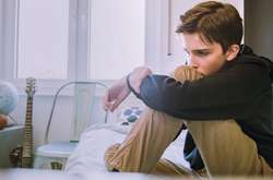 Психолог посоветовала, как подросткам справиться с весенним обострением