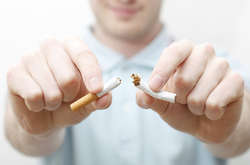 Відмова від куріння - це один із найефективніших методів захисту судин і серця