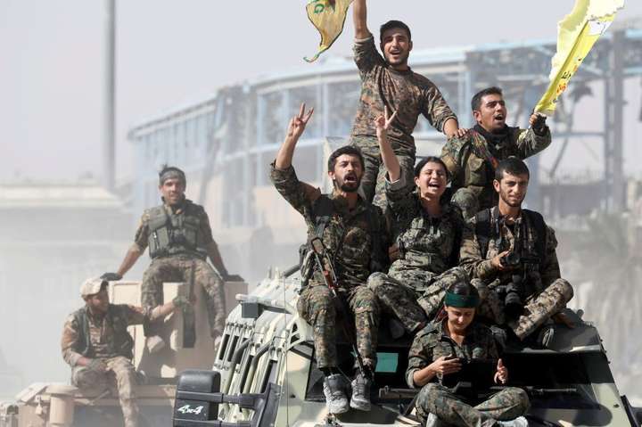 Курди продовжують вести бої із Ісламською державою в Сирії