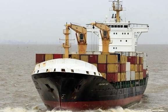 Нігерійські пірати взяли в заручники українських моряків на борту грецького корабля