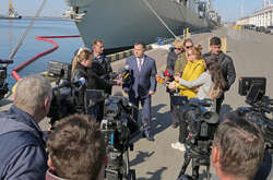 Полторак: кораблі НАТО на постійній основі заходитимуть у порти України
