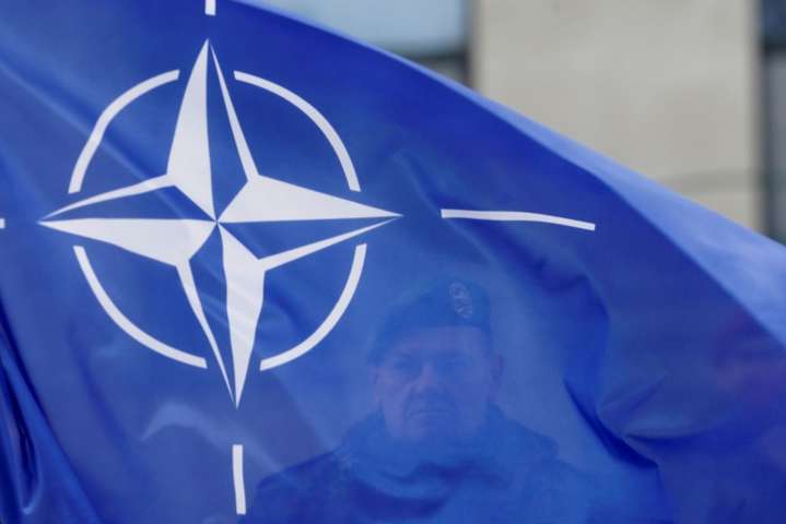 Для НАТО розробили три сценарії майбутнього розвитку 