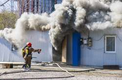 Горить МАФ, на території якої знаходяться будівельна побутівка