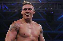 Названо попередню дату дебюту Олександра Усика в надважкій вазі