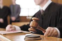 Екс-чиновниця столичної податкової отримала строк за хабар