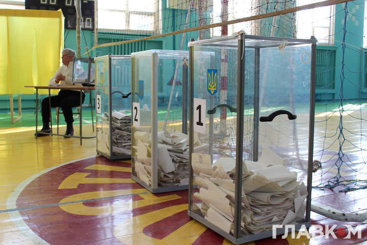 ЦВК сьогодні прийняла протоколи дев’яти окружних виборчих комісій
