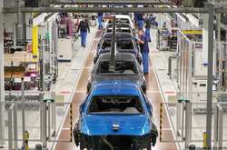 Єврокомісія виявила змову між німецькими автовиробниками BMW, Daimler та VW