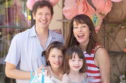 Дочери Милы Йовович выросли удивительно похожими на актрису (фото)