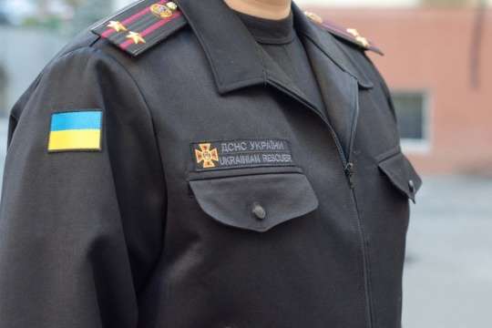 Біля житлового будинку на Дніпропетровщиніпролунав вибух: підірвали гранату