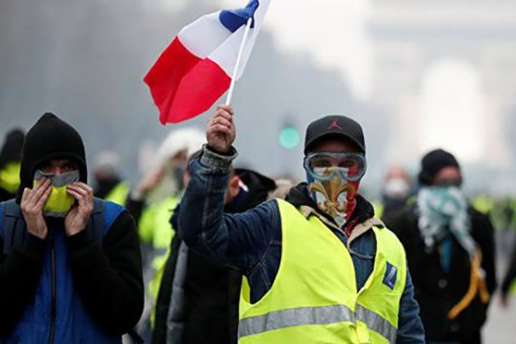 Протести «жовтих жилетів» у Парижі: кількість затриманих наближається до 30 осіб