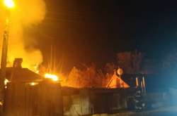 Пожежа на Куренівці спалахнула близько опівночі