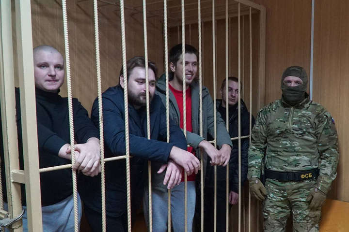 Родственники украинских пленных моряков поедут в Москву на судебные заседания