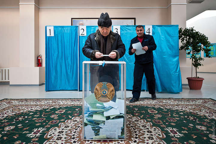 В Казахстані у травні пройдуть дострокові вибори президента