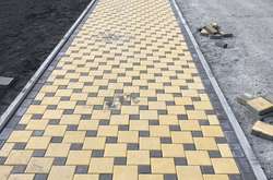 Дорожники вже розпочали роботи з укладання ФЕМів