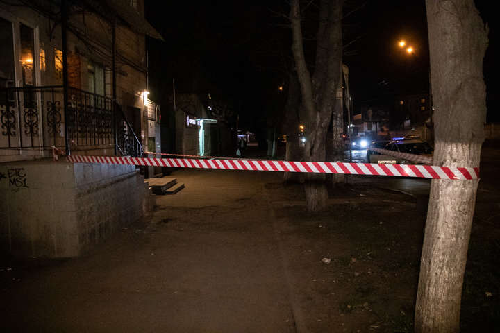 У Києві в результаті стрілянини отримали поранення двоє чоловіків
