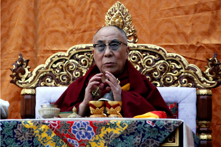 В Індії госпіталізували Далай-ламу