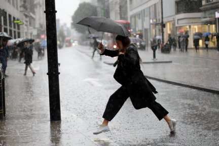 Готуйте парасольки: майже всю Україну накриють дощі