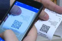 Замість касових апаратів податкова дозволила використовувати планшети і смартфони