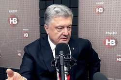Петро Порошенко ініціював позбавлення Медведчука повноважень
 
 
  
 
 
