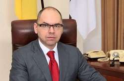  
 Звільнений Максим Степанов 
 