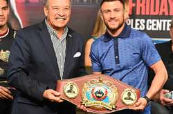 Украинский боксер Ломаченко получил пояс суперчемпиона WBO