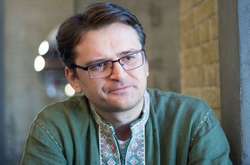 Кулеба стверджує, що уважно стежить за Зеленським