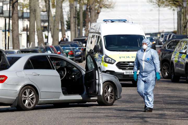 Чоловік, який напав на авто посла України в Британії, виявився психічнохворим