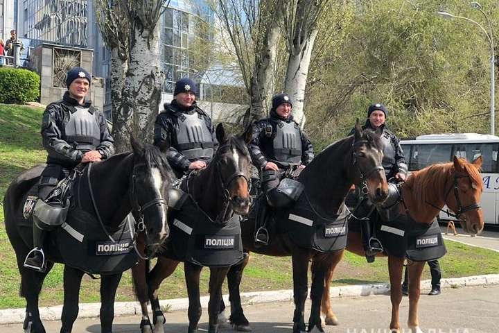 Під час виступу Порошенка на «Олімпійському» порушень не було, - поліція