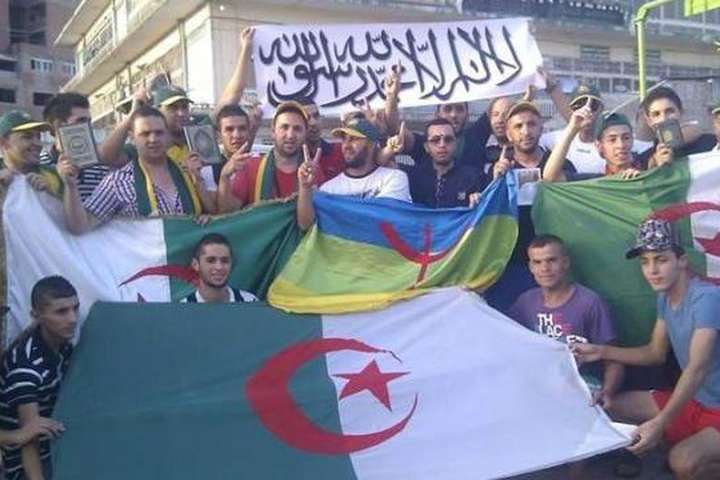 Алжир сколихнули масові студентські марші  