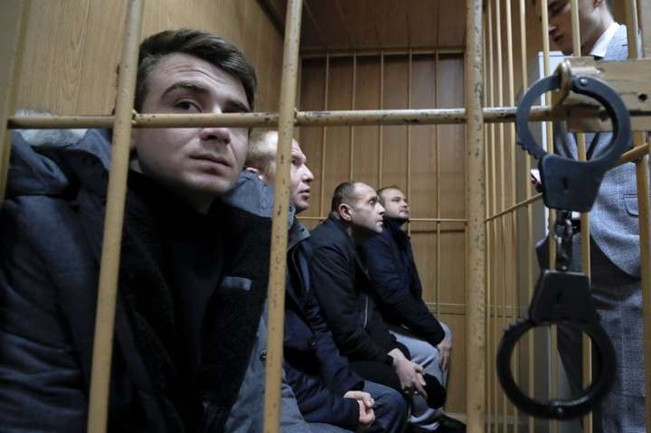 Представники ЄС відвідають російські судилища над полоненими українськими моряками