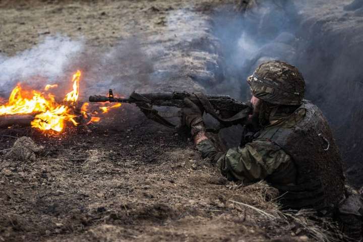 Доба на Донбасі: бойовики 12 разів обстріляли позиції Об’єднаних сил