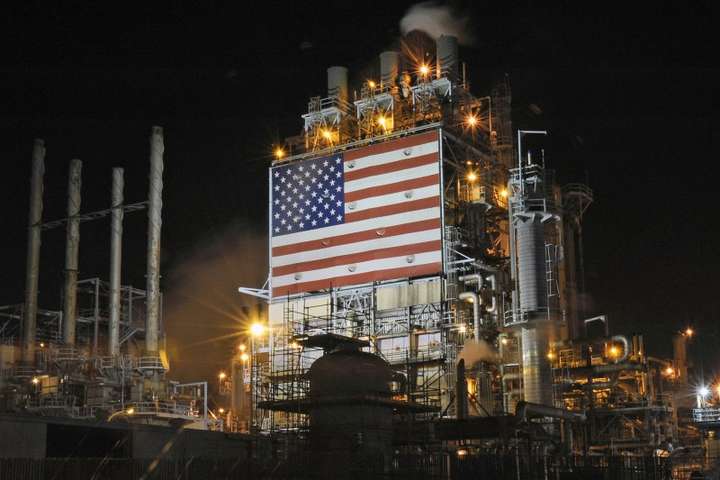 <p>Минулого року США експортували «чорне золото» в 42 країни і території в усьому світі</p> - США за рік майже вдвічі збільшили експорт нафти
