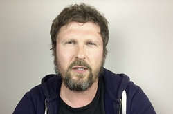 Анатолий Шарий