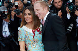 Франсуа-Анрі Піно з дружиною, Сальмою Гайєк