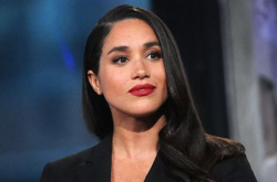 Лингвистический анализ: Меган Маркл сама пишет посты в Instagram