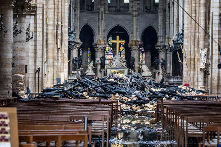 Німеччина допоможе Франції у відбудові Собору Паризької Богоматері