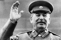 Росіянам подобається Сталін, бо вони слухають Кремль, але незадоволені корупцією - правозахисник
