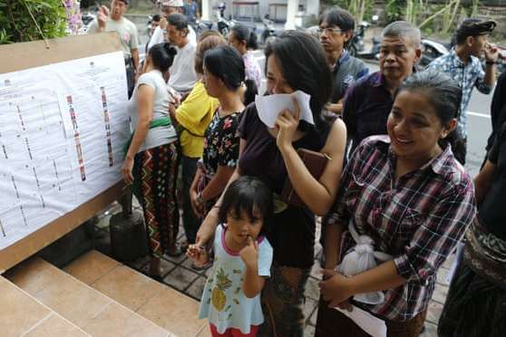 В Індонезії відбуваються вибори президента і законодавців різних рівнів