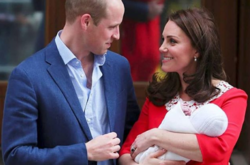  Принц Гарри, Кейт Миддлтон и маленький принц Луи 
 Фото: Instagram 