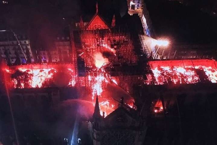 Джокович прокоментував пожежу в соборі Паризької Богоматері