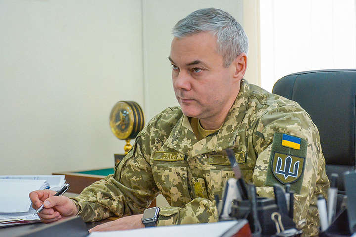 На Донбасі перебуває понад 2 тис. кадрових російських військових, - Наєв