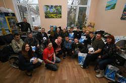 Футболісти «Динамо» у військовому шпиталі