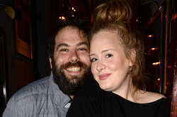 Адель разводится с мужем