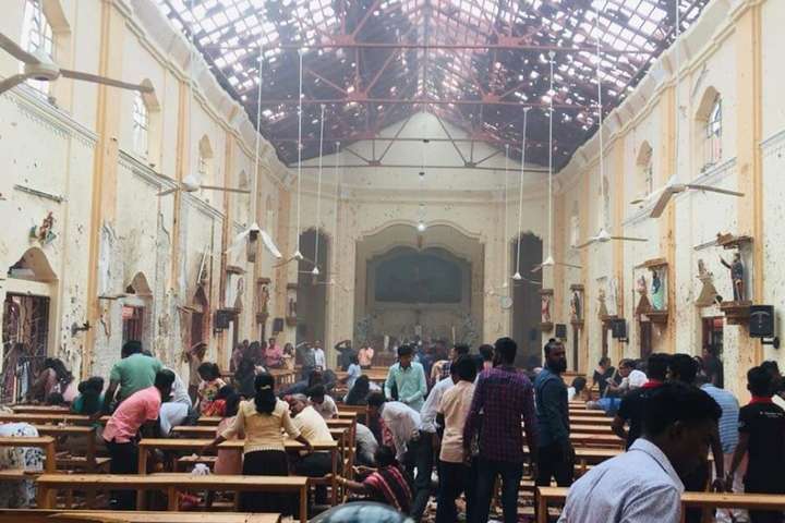 Трагедія у Шрі-Ланці: внаслідок вибухів загинули 160 людей