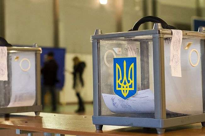 На Донбасі на лінії розмежування сформували останню дільничу виборчу комісію